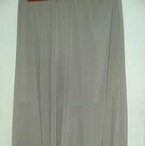 Soprano Size S gray skirt